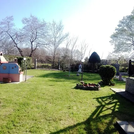 Vilă Near *